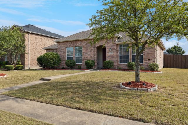 1328 Marvin Gardens, Lancaster, TX 75134