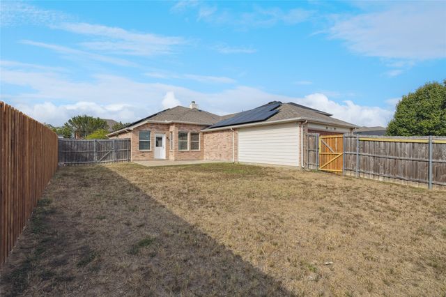 1328 Marvin Gardens, Lancaster, TX 75134