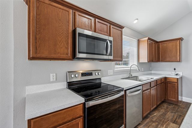 1328 Marvin Gardens, Lancaster, TX 75134