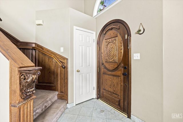 3625 Bernard Street 19, Bakersfield, CA 93306