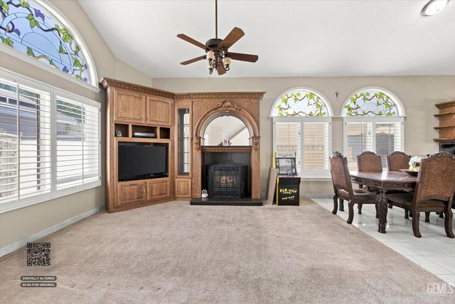 3625 Bernard Street 19, Bakersfield, CA 93306