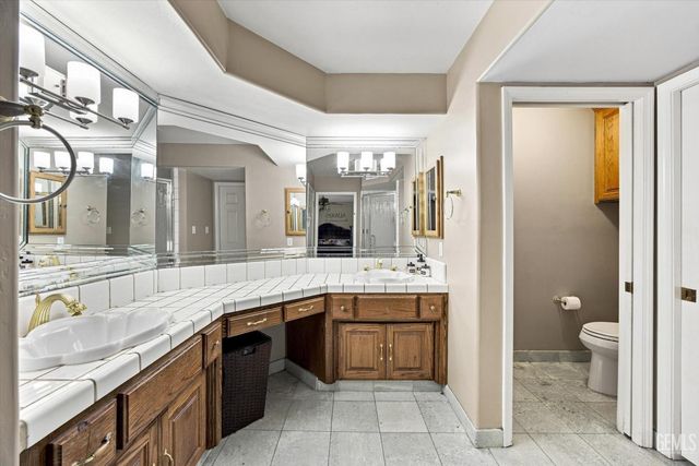 3625 Bernard Street 19, Bakersfield, CA 93306