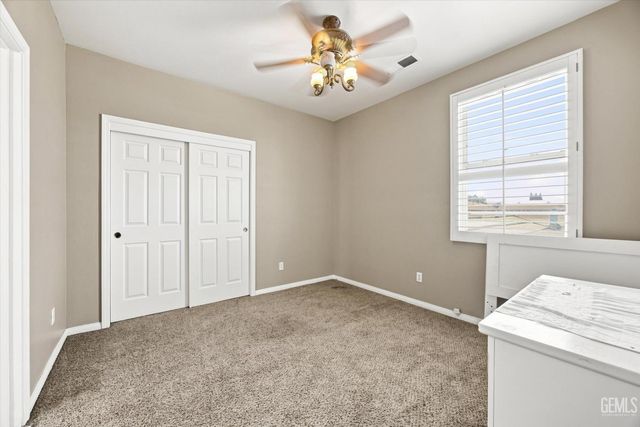 3625 Bernard Street 19, Bakersfield, CA 93306