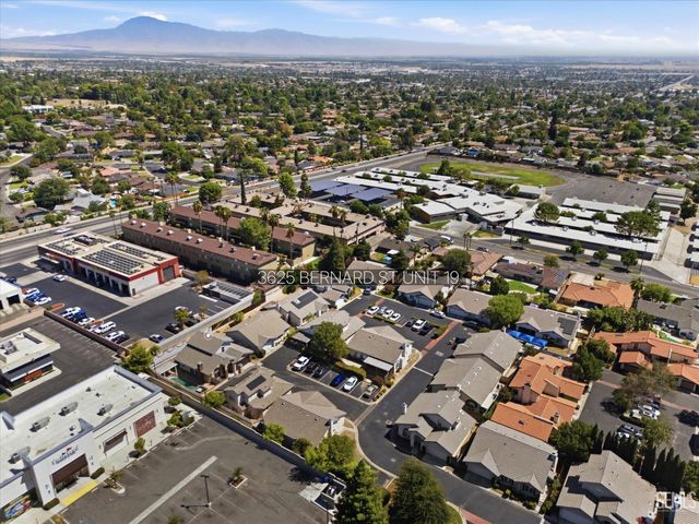 3625 Bernard Street 19, Bakersfield, CA 93306