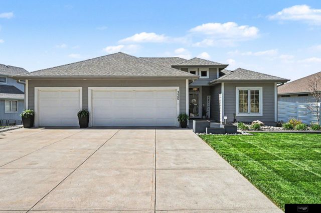 320 Riverside Drive, Waterloo, NE 68069