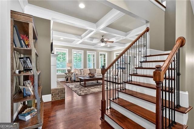 5365 Lake Redwine Cove, Acworth, GA 30101