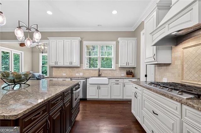 5365 Lake Redwine Cove, Acworth, GA 30101