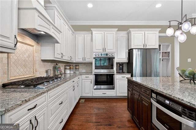 5365 Lake Redwine Cove, Acworth, GA 30101