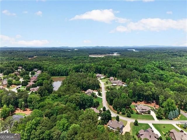 5365 Lake Redwine Cove, Acworth, GA 30101