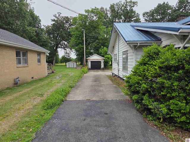 962 Husband Road, Paducah, KY 42003