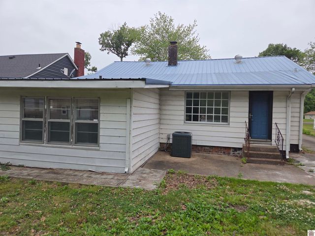 962 Husband Road, Paducah, KY 42003