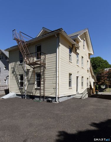 102 Franklin Street, Meriden, CT 06450