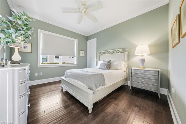 6312 Lyford Isle DR, Naples, FL 34113