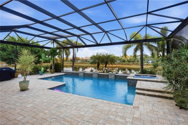 6312 Lyford Isle DR, Naples, FL 34113