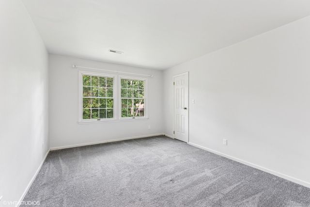 152 Guilford Road, Valparaiso, IN 46385