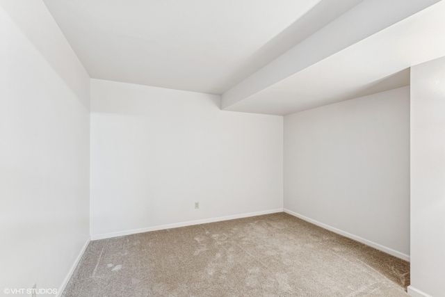 152 Guilford Road, Valparaiso, IN 46385