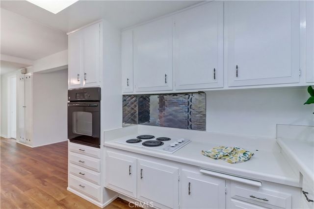 8 Via Castilla H, Laguna Woods, CA 92637