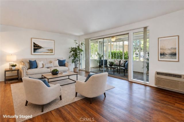 8 Via Castilla H, Laguna Woods, CA 92637