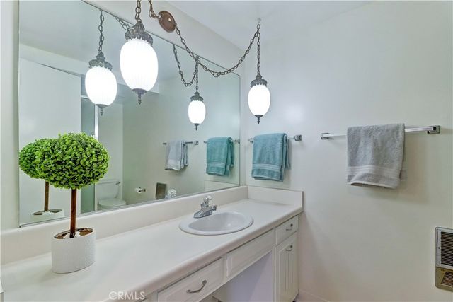 8 Via Castilla H, Laguna Woods, CA 92637