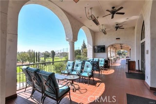 8 Via Castilla H, Laguna Woods, CA 92637