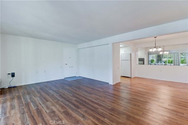 8 Via Castilla H, Laguna Woods, CA 92637