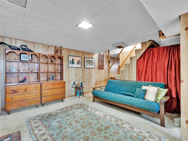 6931 Greenholly Drive, Affton, MO 63123