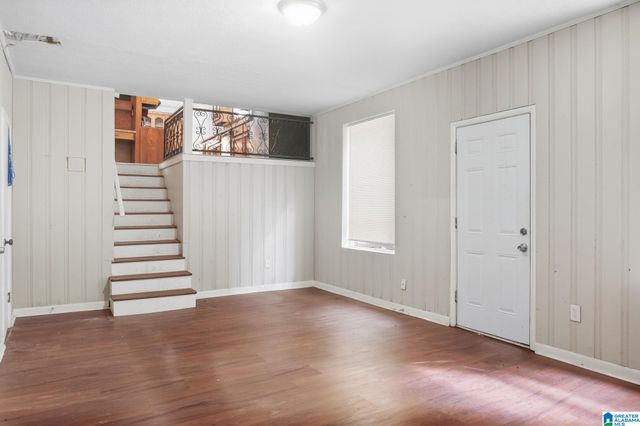 909 WINCHESTER DRIVE, Birmingham, AL 35235