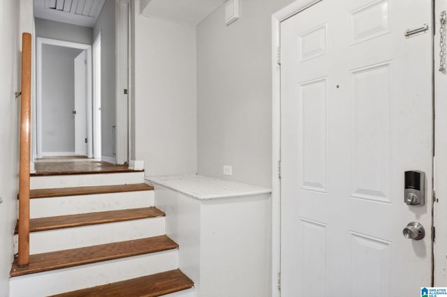 909 WINCHESTER DRIVE, Birmingham, AL 35235
