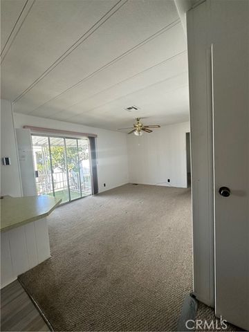 881 N Lake 301, Hemet, CA 92544
