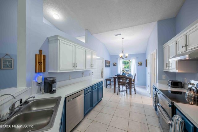 1608 BRIGHTON BLUFF Court, Fleming Island, FL 32003