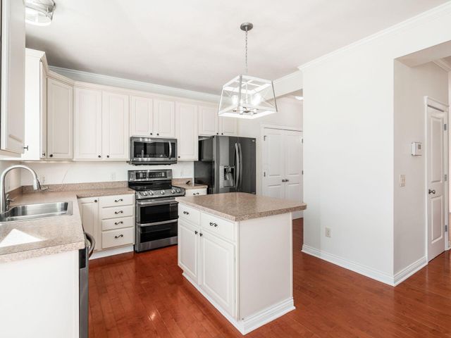 629 Evergreen Circle, Marysville, OH 43040