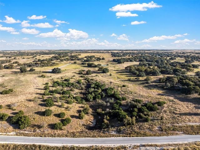 205 Yellowstone Drive, Oglesby, TX 76561