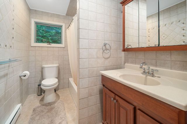 424 Lake Avenue, Lake Luzerne, NY 12846