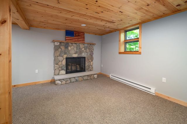 424 Lake Avenue, Lake Luzerne, NY 12846