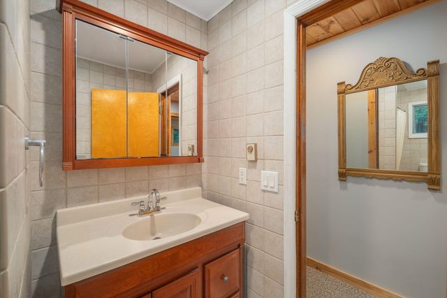 424 Lake Avenue, Lake Luzerne, NY 12846