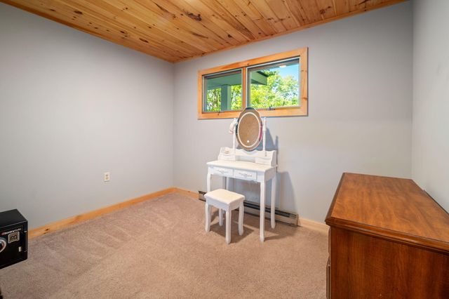 424 Lake Avenue, Lake Luzerne, NY 12846