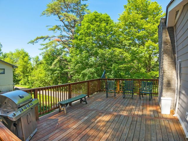 424 Lake Avenue, Lake Luzerne, NY 12846