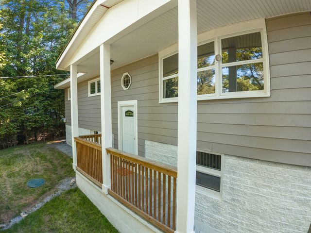 424 Lake Avenue, Lake Luzerne, NY 12846