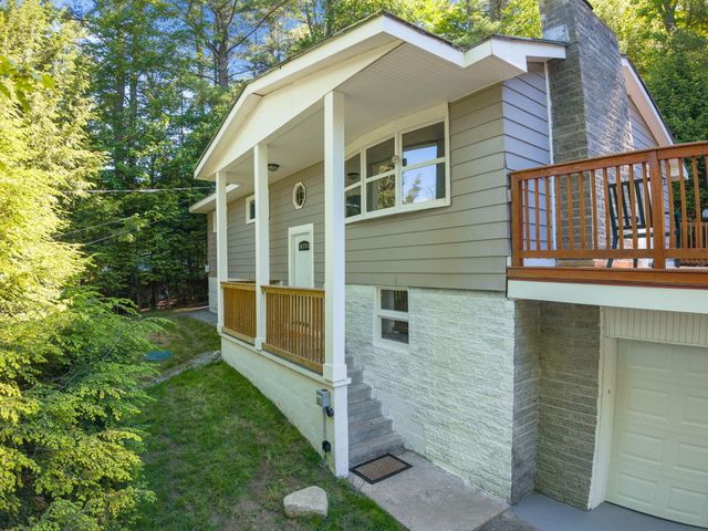 424 Lake Avenue, Lake Luzerne, NY 12846