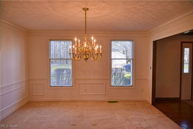 235 Bridgewater Circle, Hudson, OH 44236