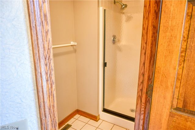 235 Bridgewater Circle, Hudson, OH 44236