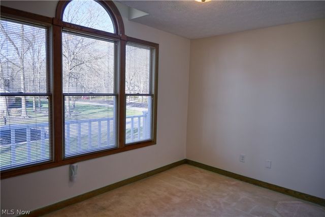 235 Bridgewater Circle, Hudson, OH 44236