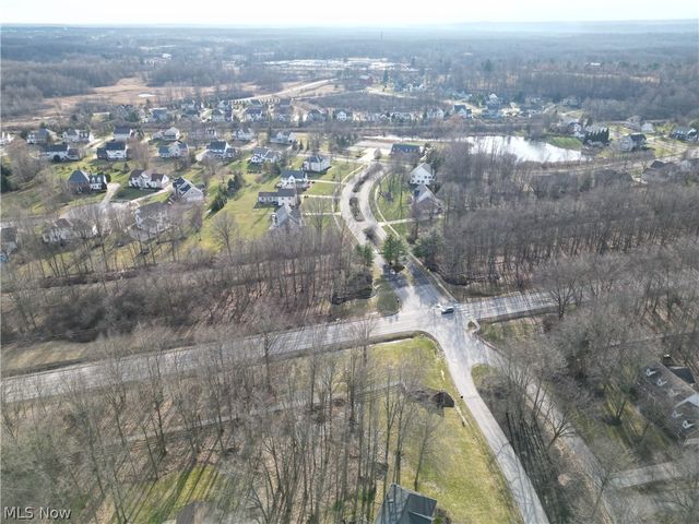 235 Bridgewater Circle, Hudson, OH 44236