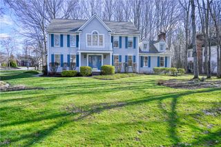 235 Bridgewater Circle, Hudson, OH 44236