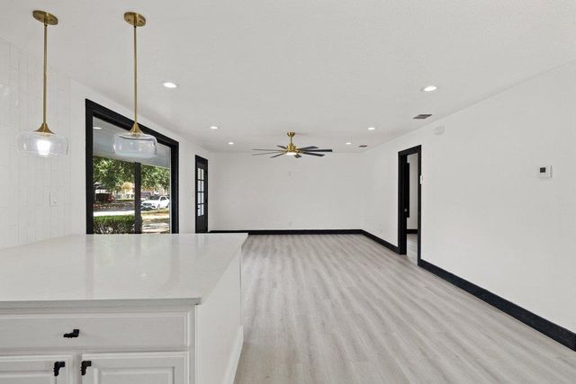 606 Barbara DR, San Marcos, TX 78666