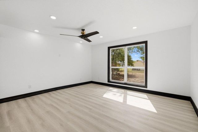 606 Barbara DR, San Marcos, TX 78666