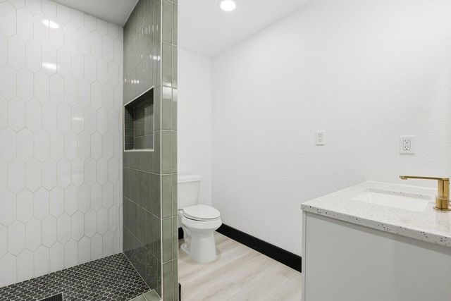 606 Barbara DR, San Marcos, TX 78666