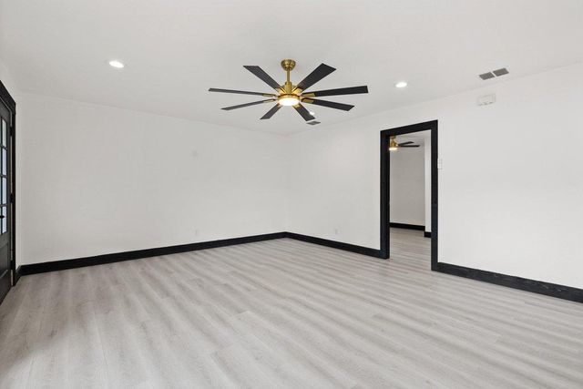 606 Barbara DR, San Marcos, TX 78666