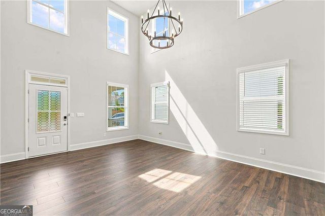 173 Treeline Trail, Canton, GA 30115