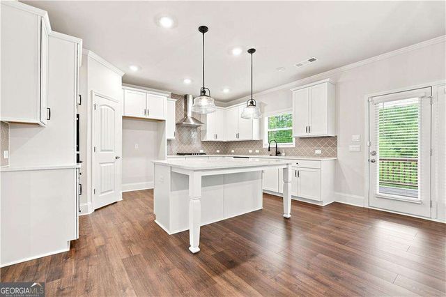 173 Treeline Trail, Canton, GA 30115
